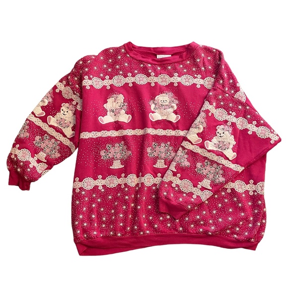 Tops - Vintage Teddy Bear Graphic Sweatshirt – Cottagecore Kitsch - Graphic crew neck